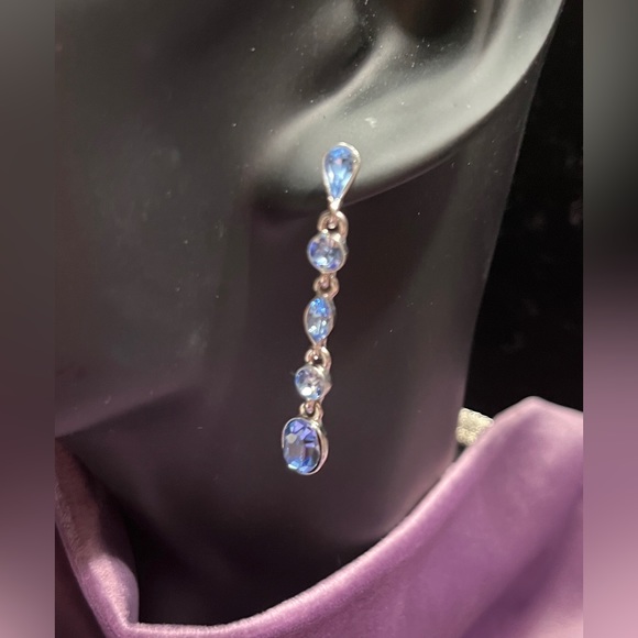 Sky blue rhinestone bracelet & earrings lot - Picture 3 of 4